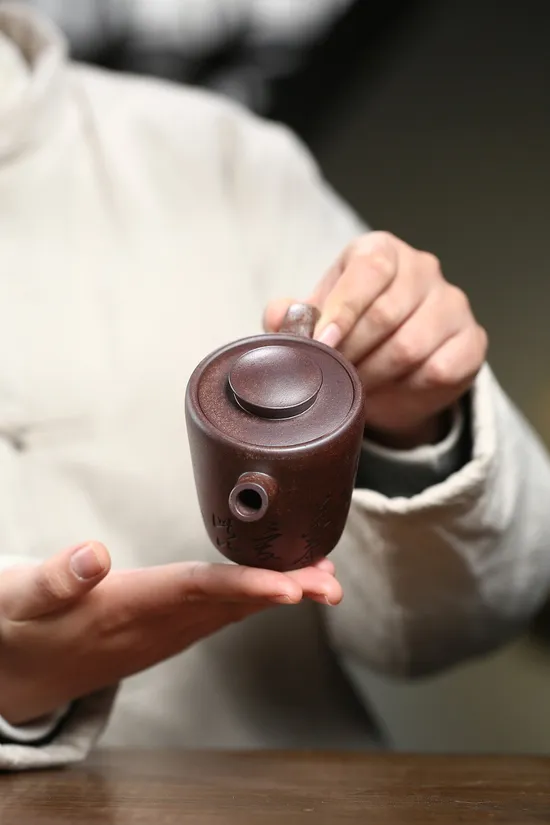 Zisha Teapots: The Giant Vessel | 1500 CNY 3