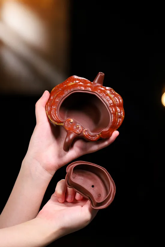 Zisha Teapots: Da Hongpao clay | 180cc capacity 3
