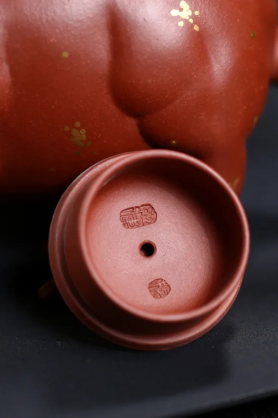 Zisha Teapots: Yang Hongwei | Bull Spirit Soaring 6