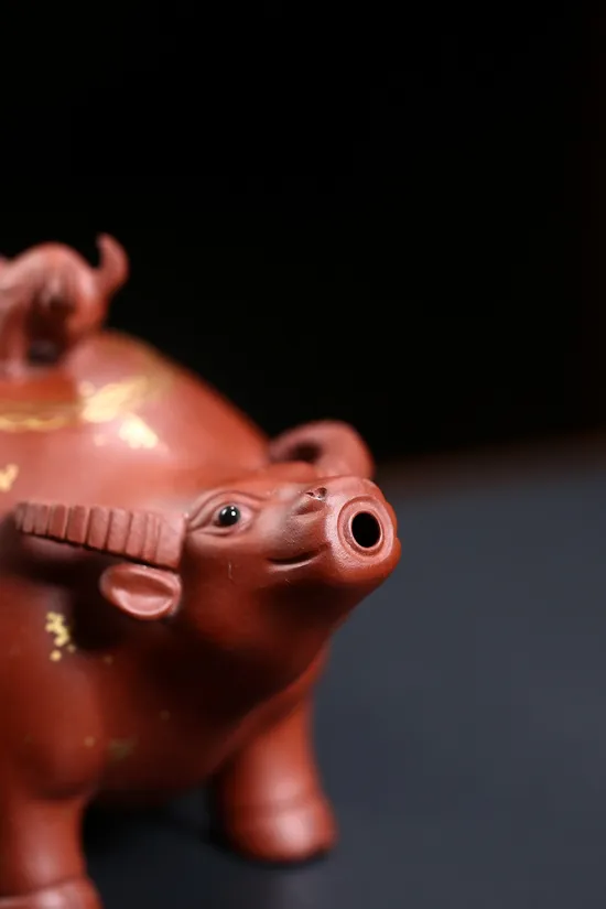 Zisha Teapots: Yang Hongwei | Bull Spirit Soaring 8