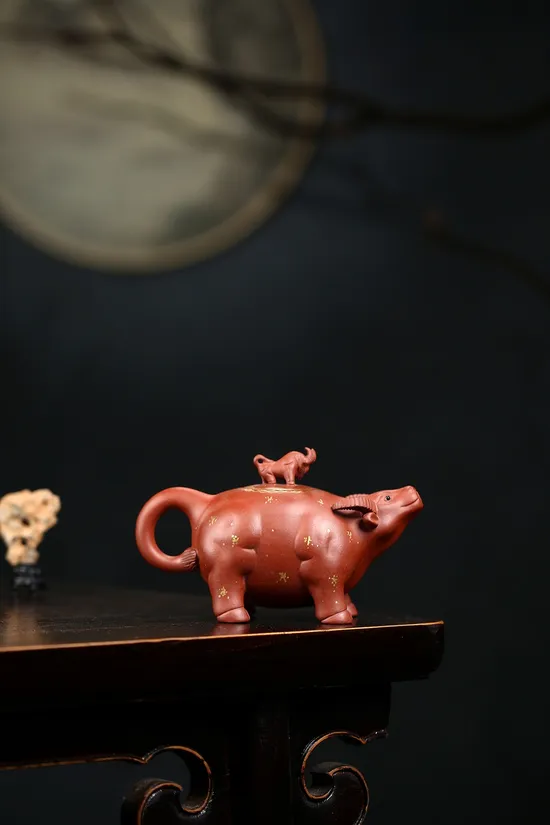 Zisha Teapots: Yang Hongwei | Bull Spirit Soaring 9