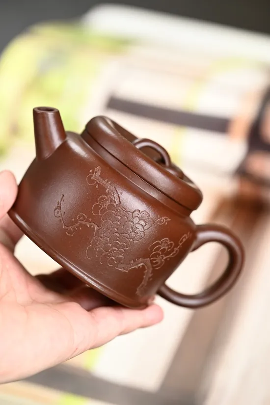 Zisha Teapots: old purple clay | seven-hole spout 2