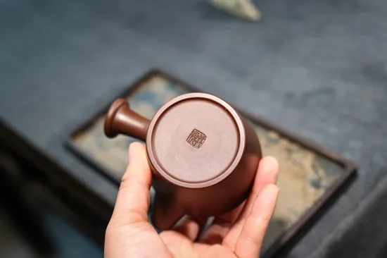 Zisha Teapots: aged purple clay | 160ml capacity 2
