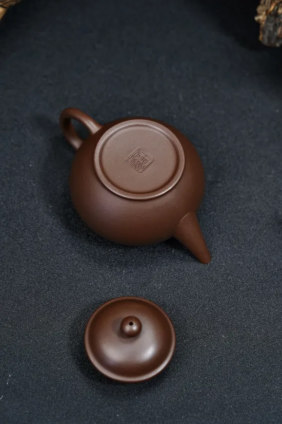 Zisha Teapots: 900 CNY | 120cc 2