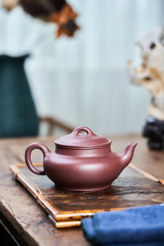 Zisha Teapots: Flat Cherry | Ziyu Jinsa clay 3