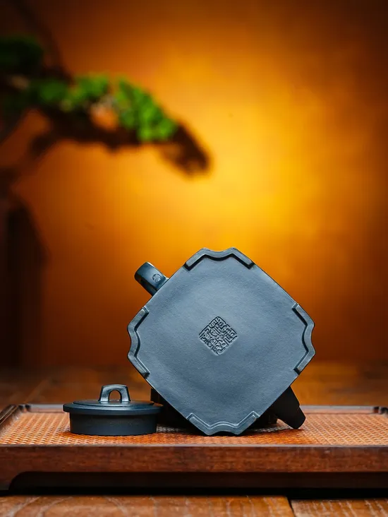 Zisha Teapots: Fan Jianxin | Square Corner 3