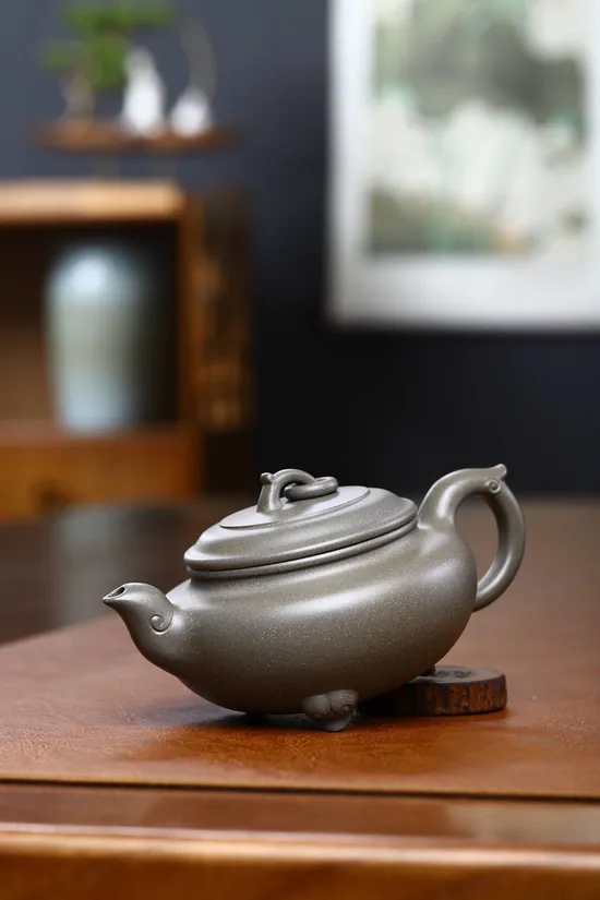 Zisha Teapots: Three-Legged Treasure Stove | old Qing gray clay 6