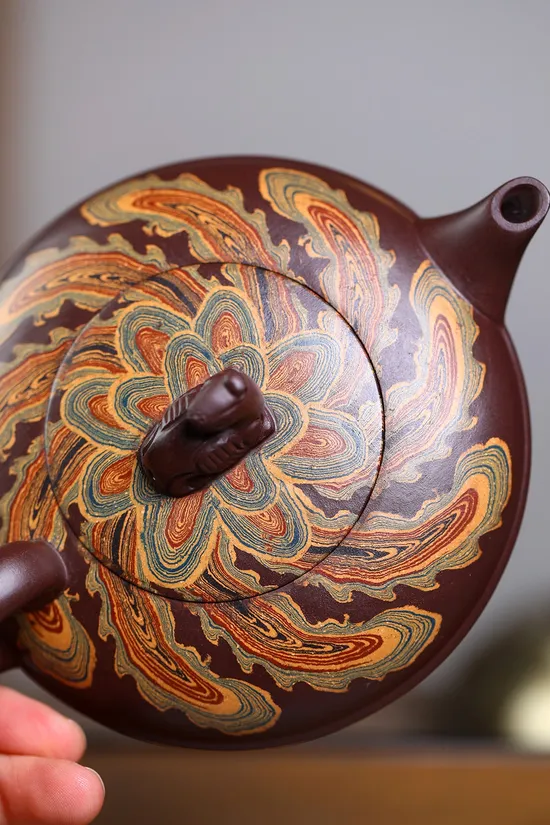 Zisha Teapots: Phoenix Soaring to the Heavens | 3000 CNY 3