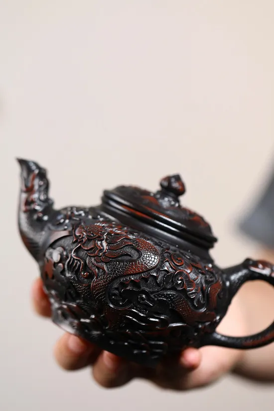 Zisha Teapots: 2400 CNY | Jiang Yaping 7