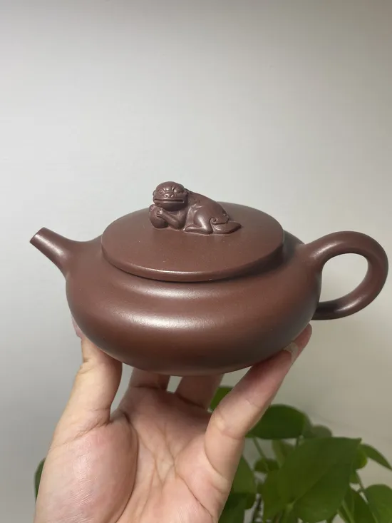 Zisha Teapots: Auspicious Treasures | 3000 CNY 6