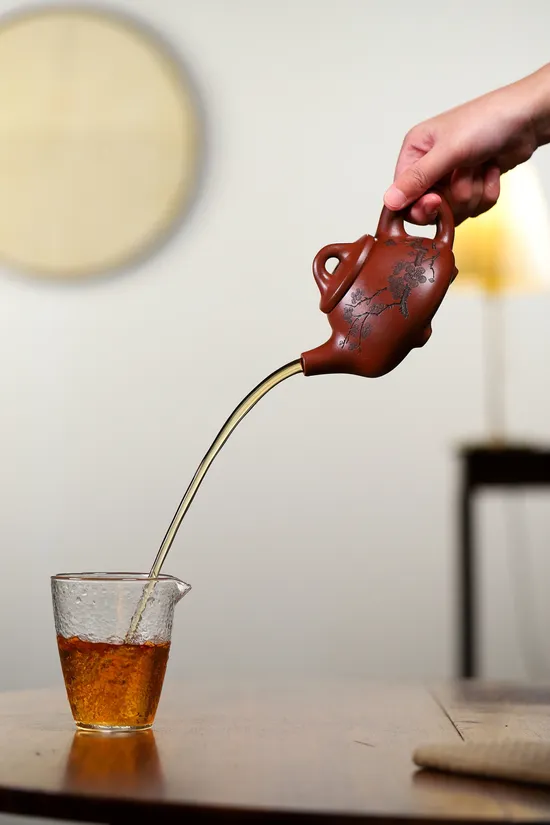 Zisha Teapots: CNY 1050 | 270cc capacity | Yuan Lianyun 6