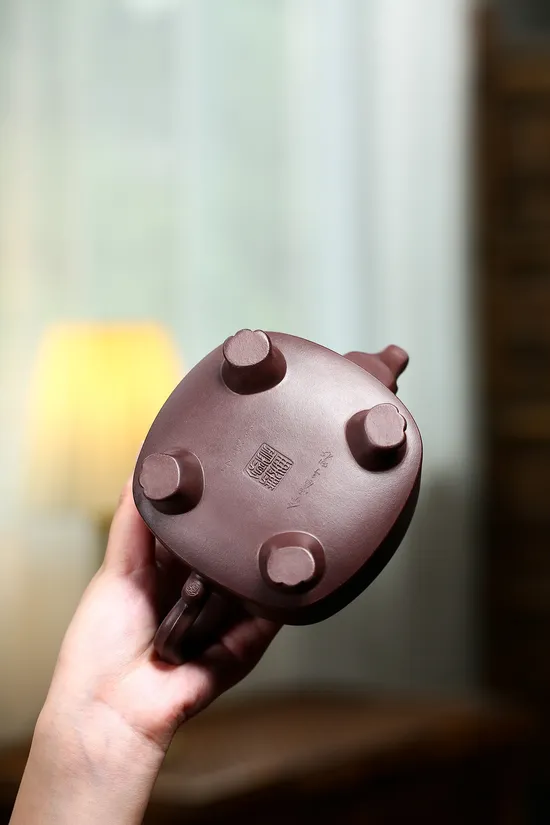 Zisha Teapots: Weizhen Sifang | 2700 CNY 1