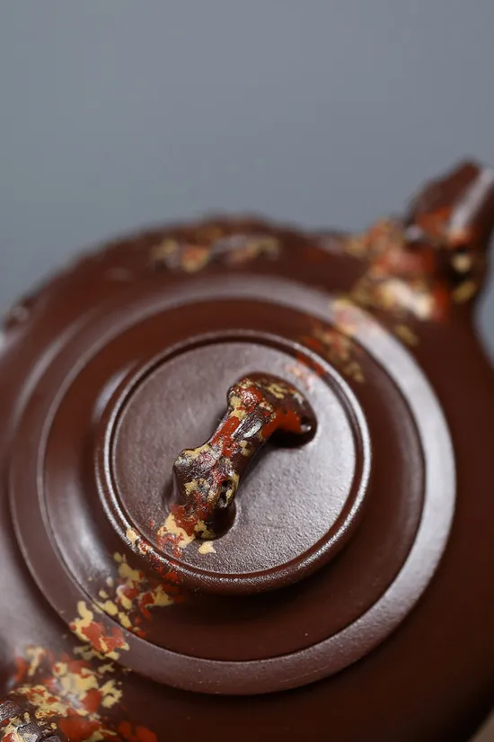 Zisha Teapots: aged purple clay | 1440 CNY 3