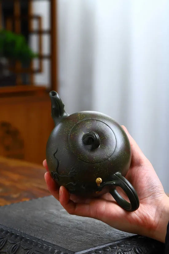 Zisha Teapots: Di Jiaojiao | original mine green clay 5