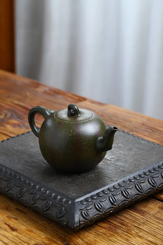 Zisha Teapots: Di Jiaojiao | original mine green clay 6