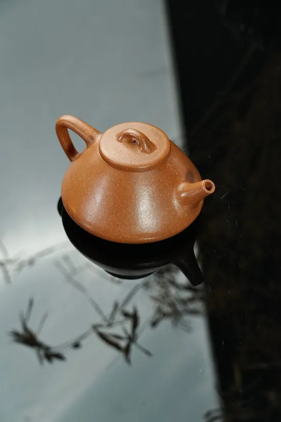 Zisha Teapots: Duan clay | 200cc capacity | Ziyeshipiao-style 5
