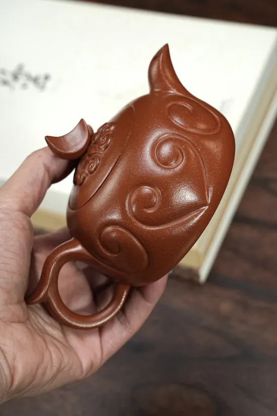Zisha Teapots: Jiangpo clay | 1350 CNY | Heart's Delight 3