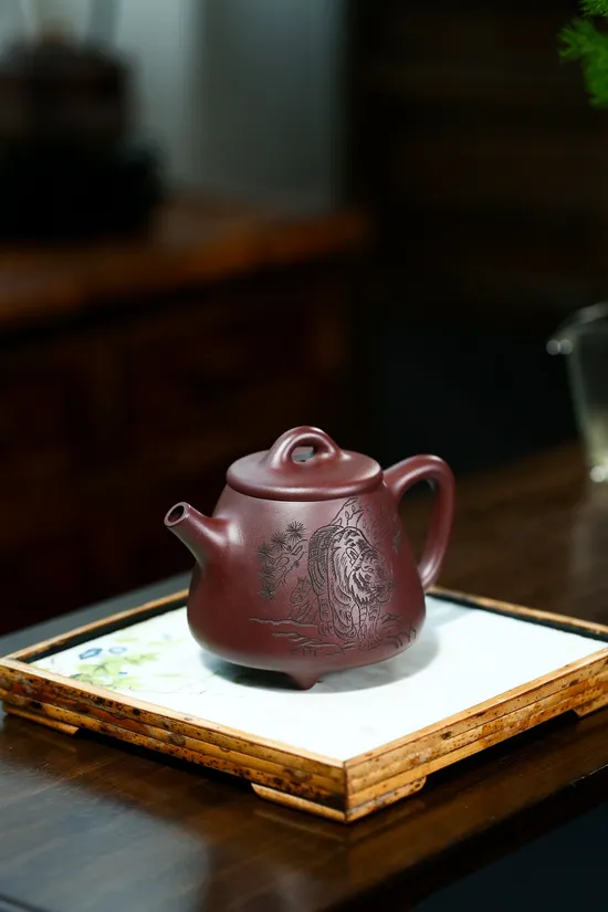 Zisha Teapots: 2400 CNY | Yu Zhen 4