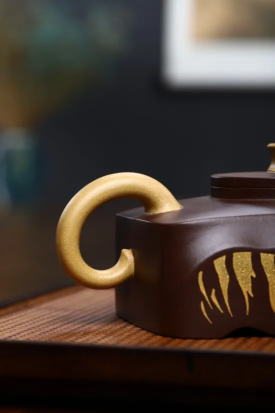 Zisha Teapots: Master Ge Jun | 9000 CNY 7