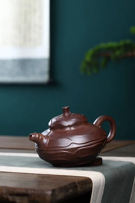 Zisha Teapots: Fan Xijun | Wind-Blown Hollyhock 8