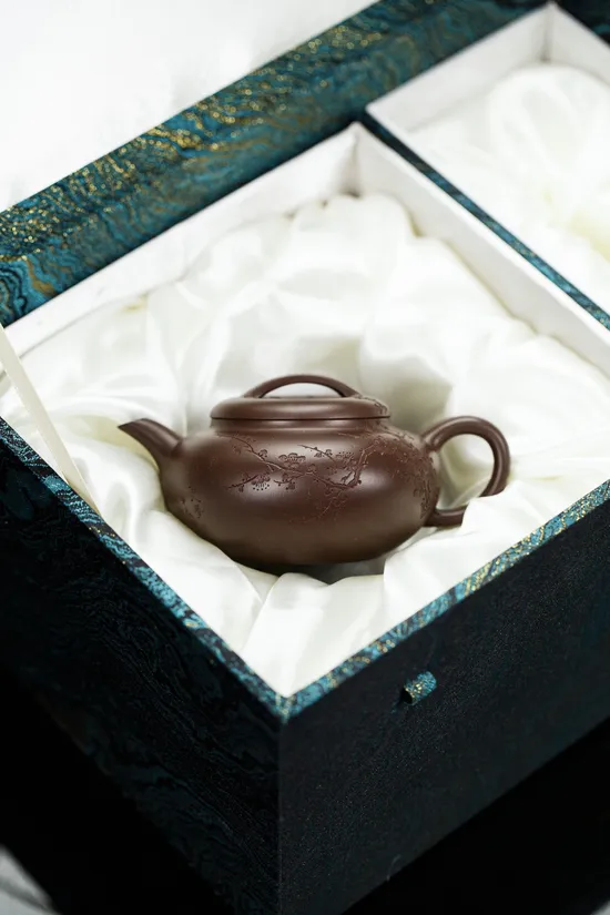 Zisha Teapots: premium aged zisha clay | antique luster 1