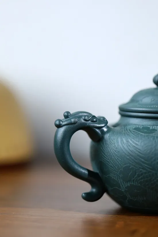 Zisha Teapots: Prosperous Dragon Lotus Seed | 1440 CNY 5