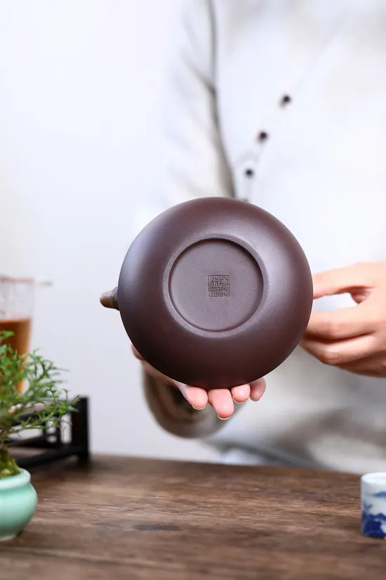 Zisha Teapots: Jiejie Gaosheng Tilim | 3600 CNY 3