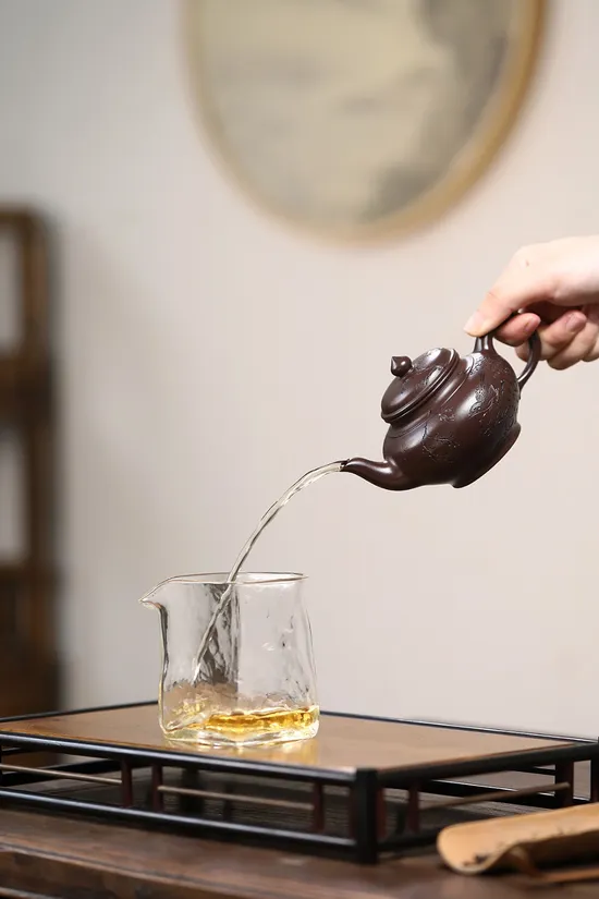 Premium Yixing Teapot | Handcrafted Zisha Clay Artisan Craft 4
