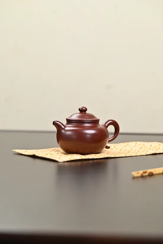 Zisha Teapots: Lianzi | 9-hole spout 2