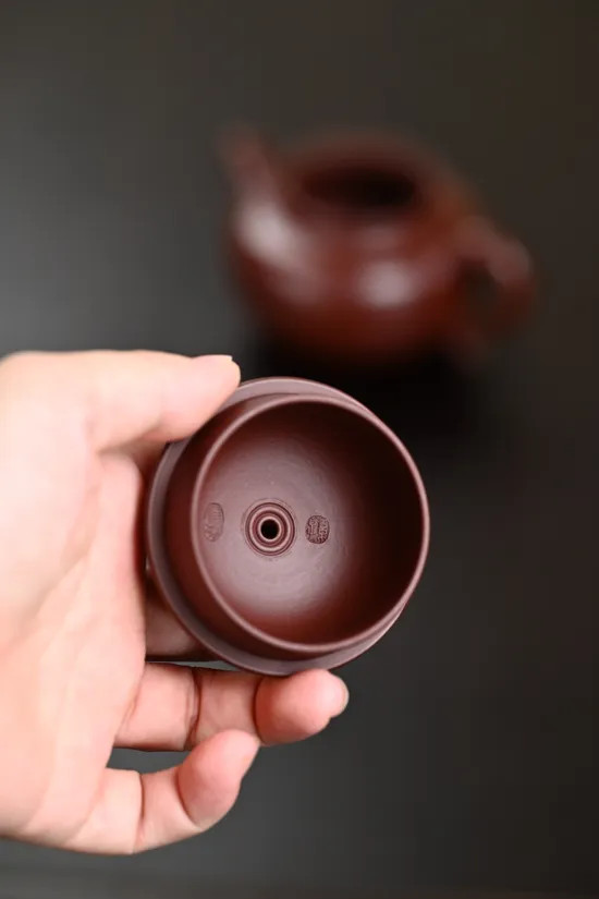 Zisha Teapots: Lianzi | 9-hole spout 4