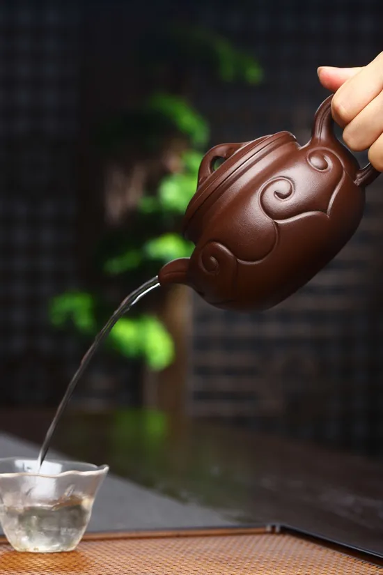 Zisha Teapots: stone red clay | Master Wang 6