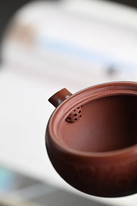 Zisha Teapots: No. 4 well-bottom slot-clear clay | 160cc capacity 6