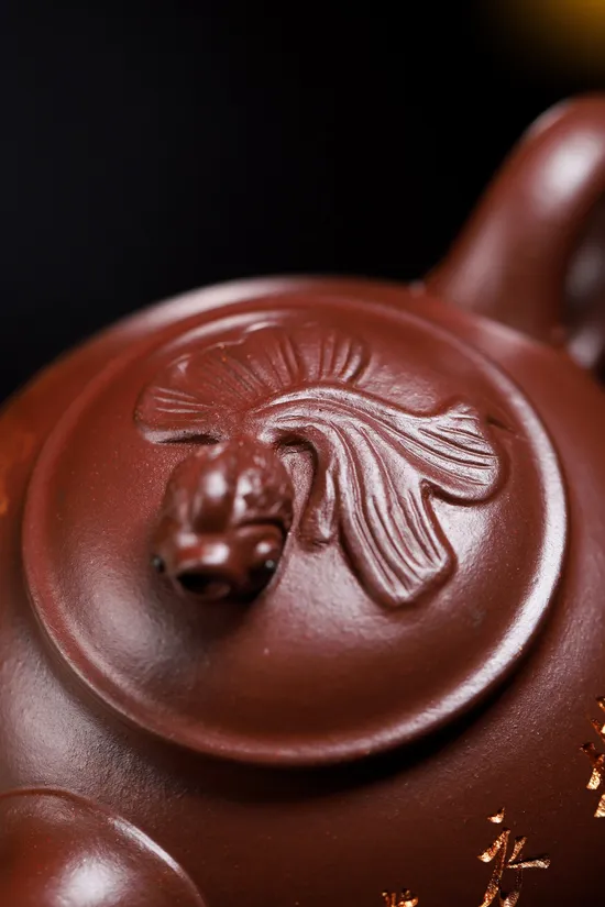 Zisha Teapots: premium purple clay | Wang Chunhong 2