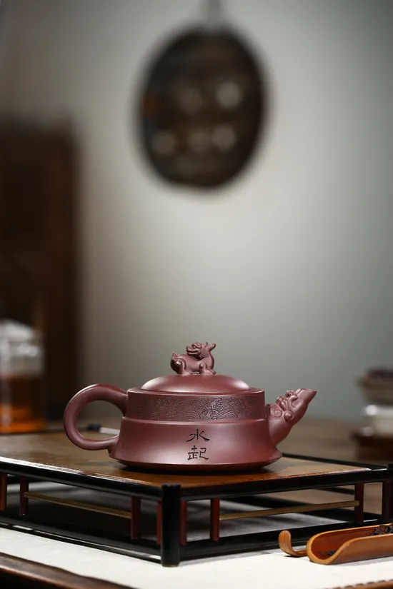 Zisha Teapots: Yang Junbao | Dicaoqing clay | 2400 CNY 2