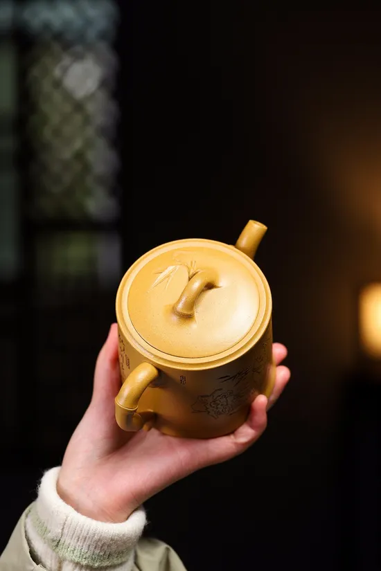 Zisha Teapots: Zhu Weiping | Huangjinduan clay 8