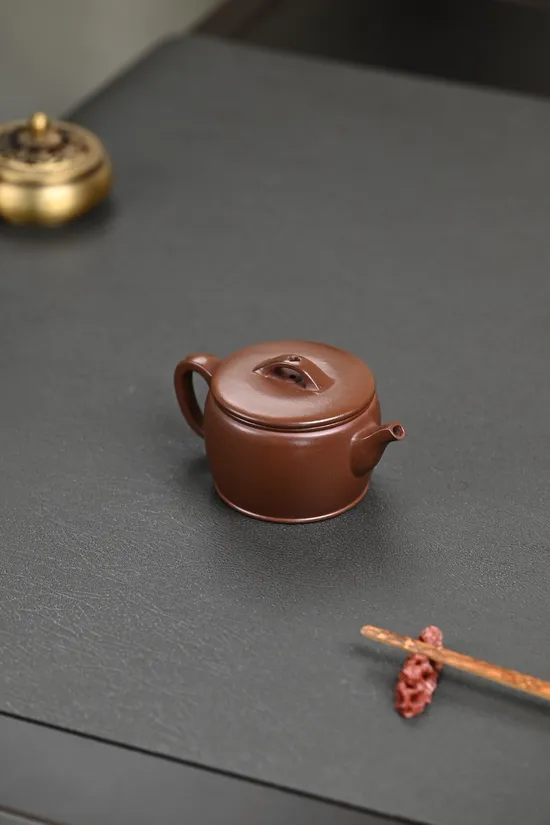 Zisha Teapots: old zisha clay | 10 spout holes 8