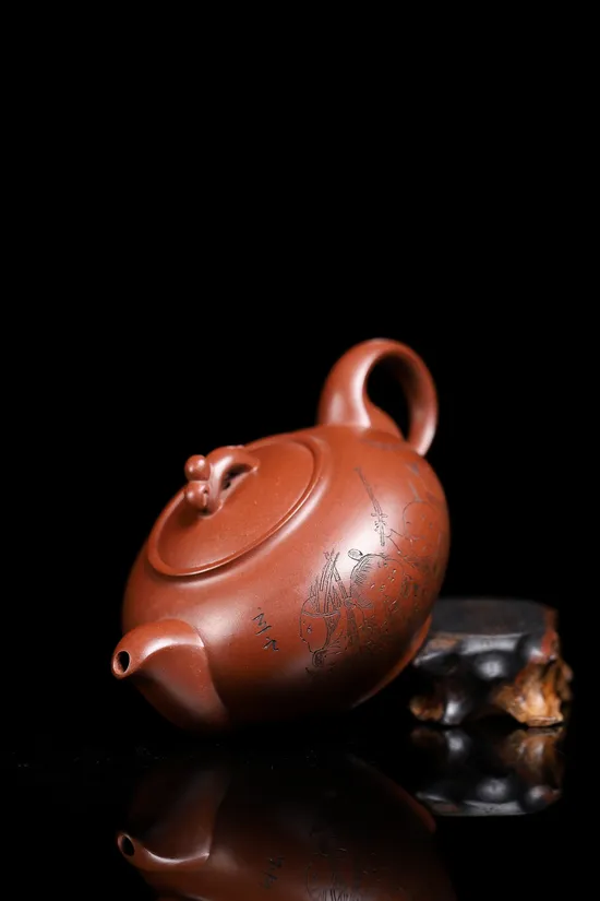 Zisha Teapots: Rabbit Offering Auspiciousness | Hongpidragon clay 1