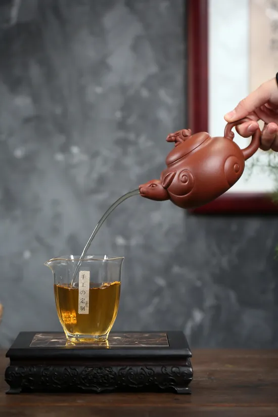 Zisha Teapots: Jiang Yaping | Jade Rabbit Auspiciousness | Di Cao Qing clay 3