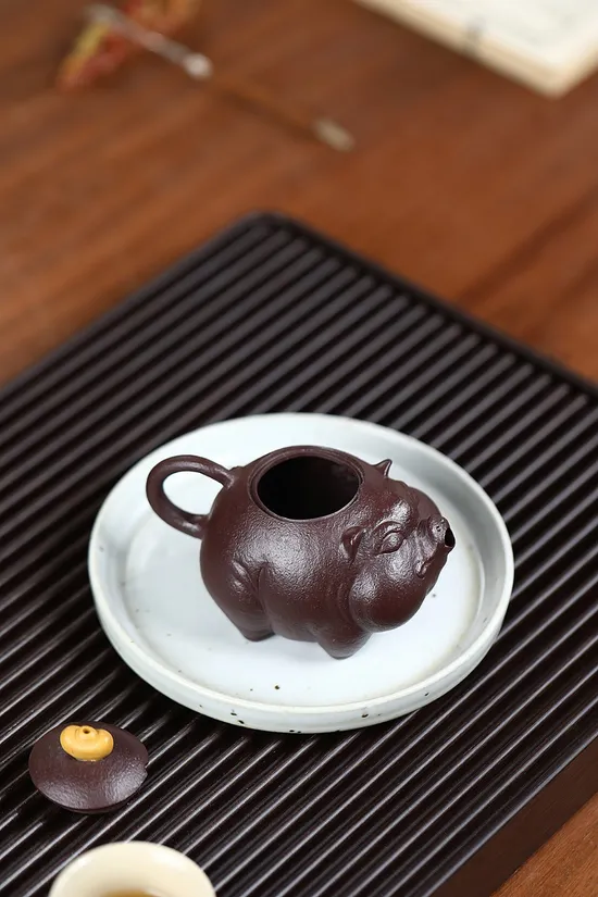 Zisha Teapots: Yuanbao Pig | 1440 CNY 4