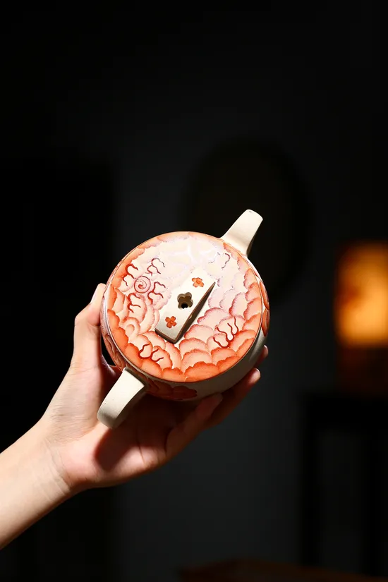 Zisha Teapots: Han Roof Tile | Famille Rose and Iron Red 3