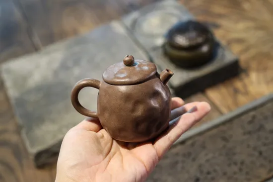 Zisha Teapots: aged duan ni | 140 milliliters 1