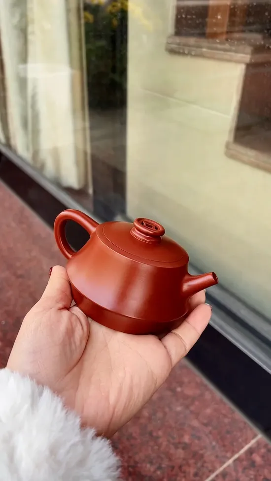 Zisha Teapots: Chicken Blood Da Hong Pao | Wang Xiaoping 4