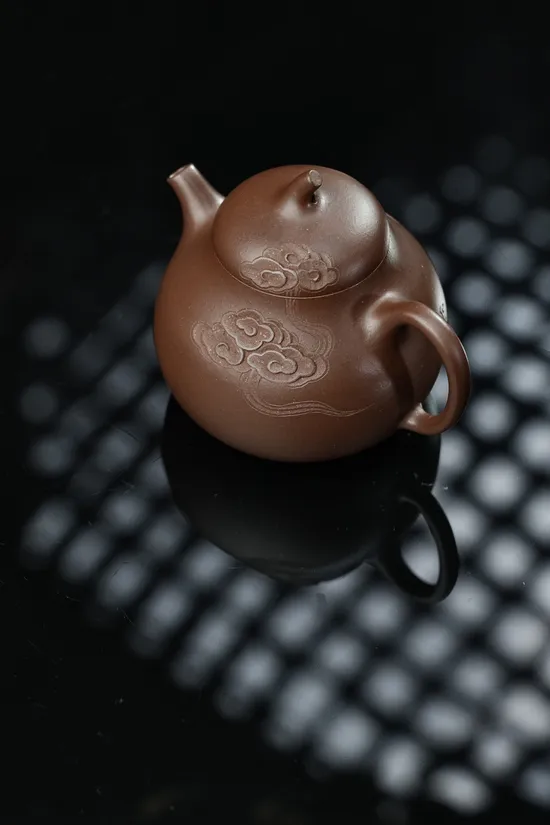 Zisha Teapots: CNY 1 | 200 | 160cc capacity | Qiegua design 1
