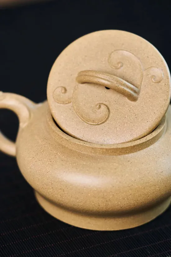 Zisha Teapots: original segment clay | ruyi patterns 8