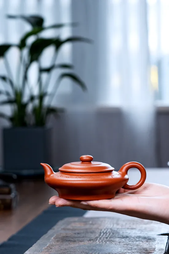 Zisha Teapots: Xiaohongni clay | Master Jiang Rongsheng 3