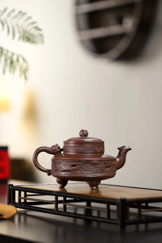 Zisha Teapots: Tri-footed Dragon and Phoenix Auspiciousness | Jingzhou purple clay 1