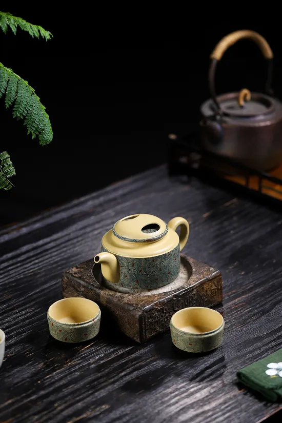 Zisha Teapots: Original Mine Benshan Green Clay | Transparent Inside and Out Twisted Clay Ox Lid 2