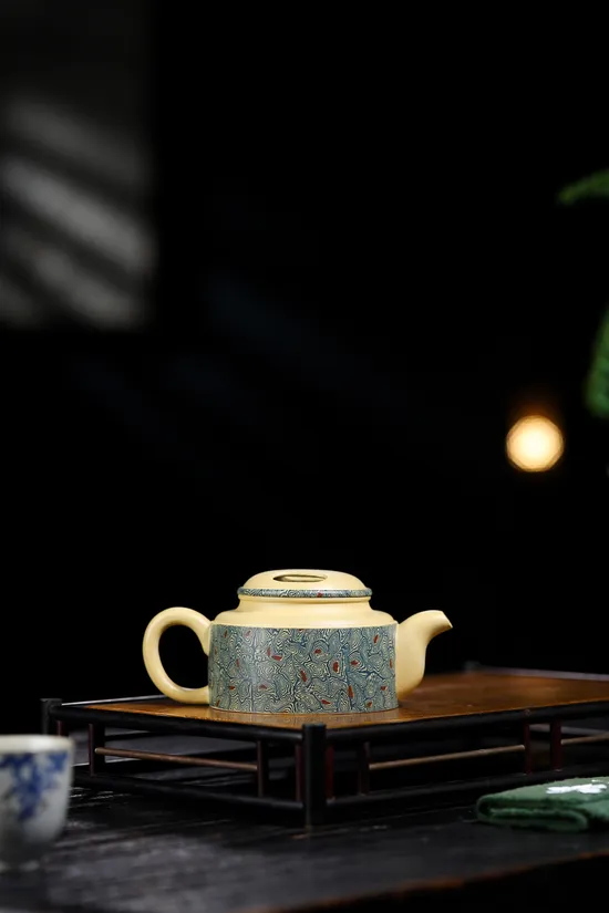 Zisha Teapots: Original Mine Benshan Green Clay | Transparent Inside and Out Twisted Clay Ox Lid 3