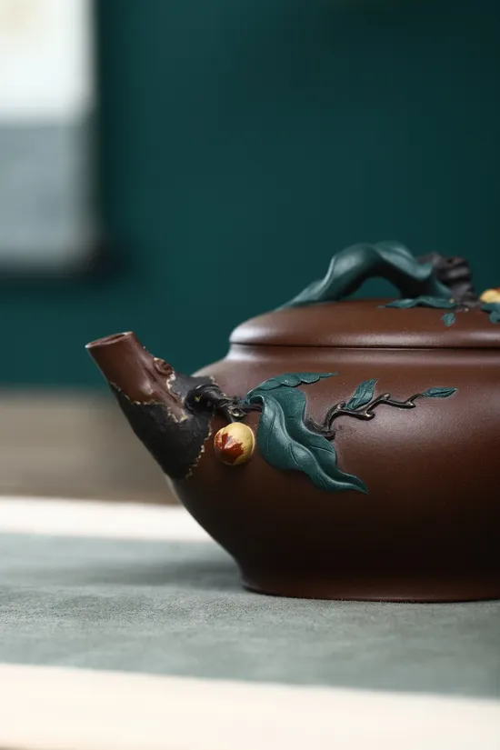 Zisha Teapots: Peaches and Plums Under Heaven | 4200 CNY 1