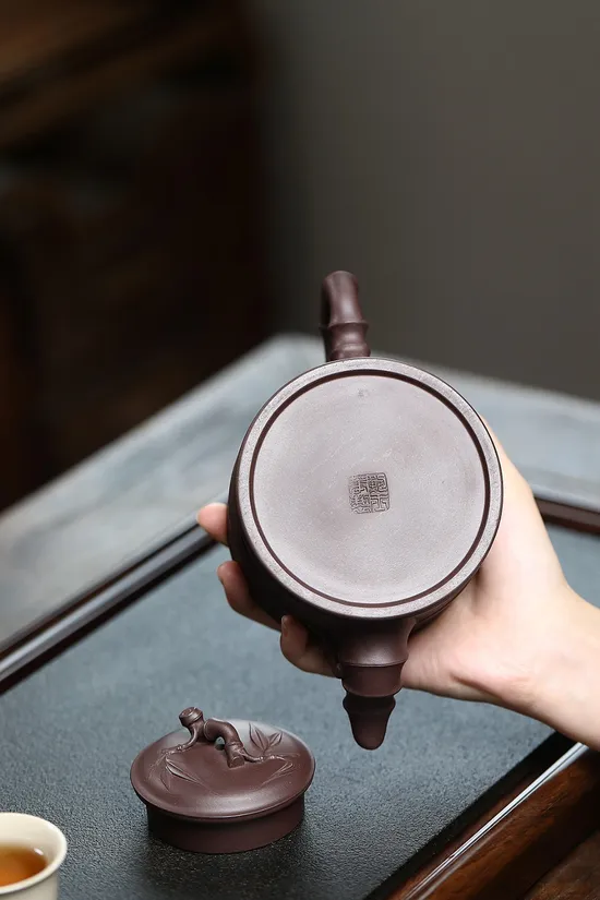 Zisha Teapots: Bamboo Segment design | Bao Yuhua crafted | 380cc capacity 2